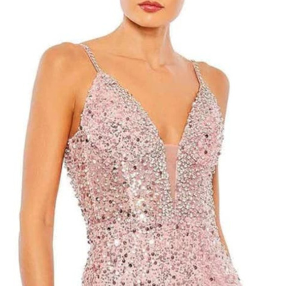 Mac Duggal Embellished Plunging V-neckline OpenBack Dress Rose Pink Size 10 NWT - Picture 3 of 12